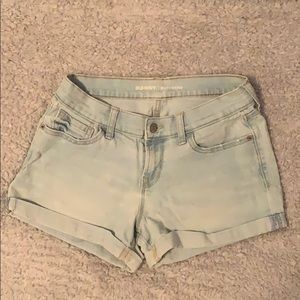 Old Navy Shorts - light wash, old navy boyfriend jean shorts Old Navy Shorts - light wash, old navy boyfriend jean shorts